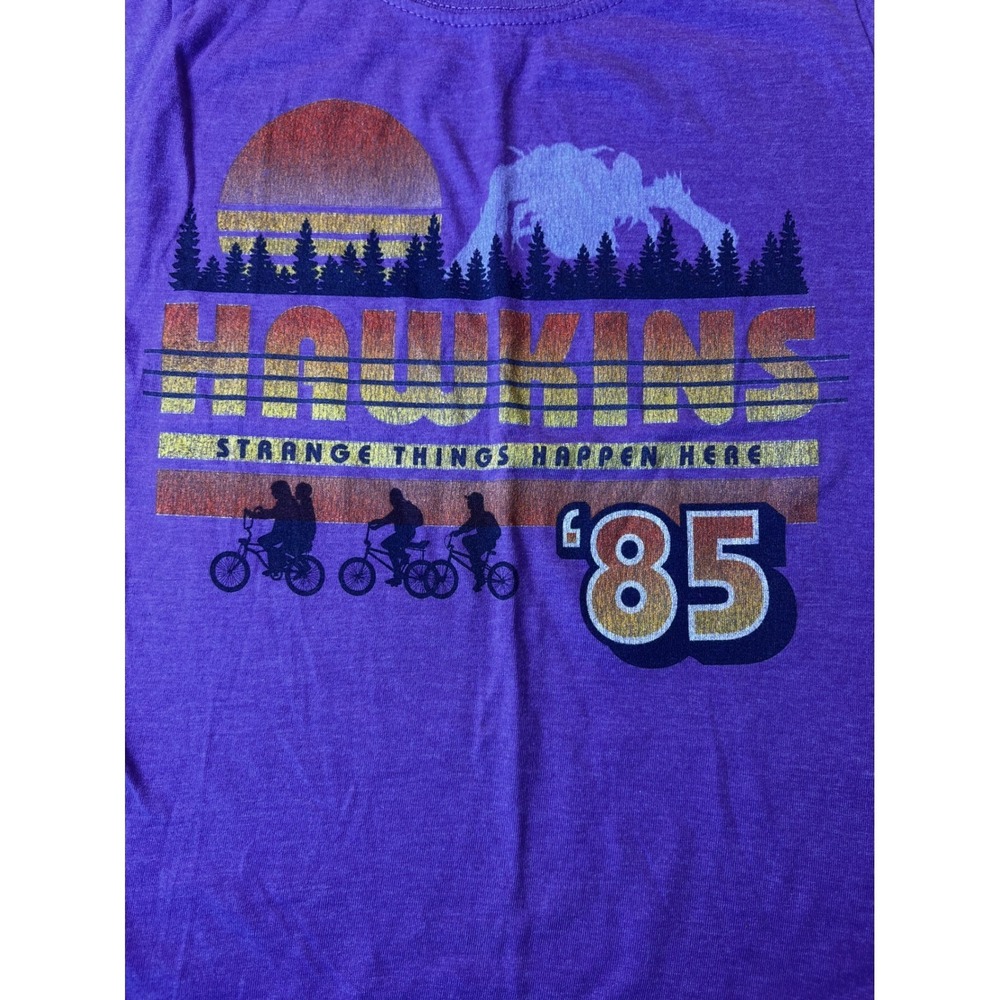 Netflix Stranger Things Hawkins '85‎ Purple Graphic T-Shirt Womens Medium